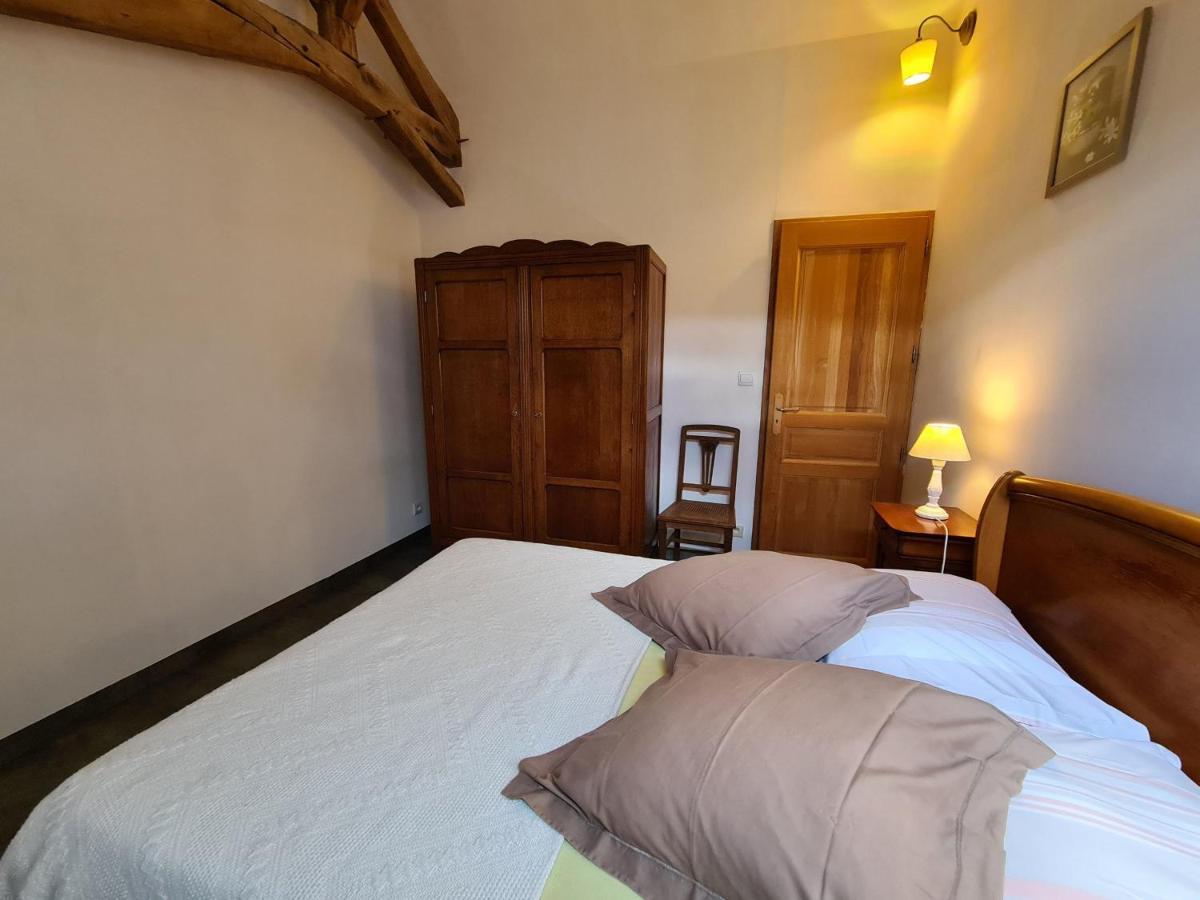 Gite Familial En Ferme Avec Jardin, Proche Foret Et Canal D'Orleans - Label Tourisme Et Handicap - Fr-1-590-7 Chailly-en-Gatinais Ngoại thất bức ảnh
